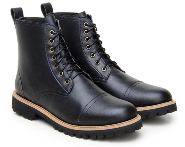 VEGETARIAN SHOES ヴィーガン　ブーツ　ヴィンテージ　黒　２３㎝ Womens Vegan Kale Shoes in Black | V.GAN